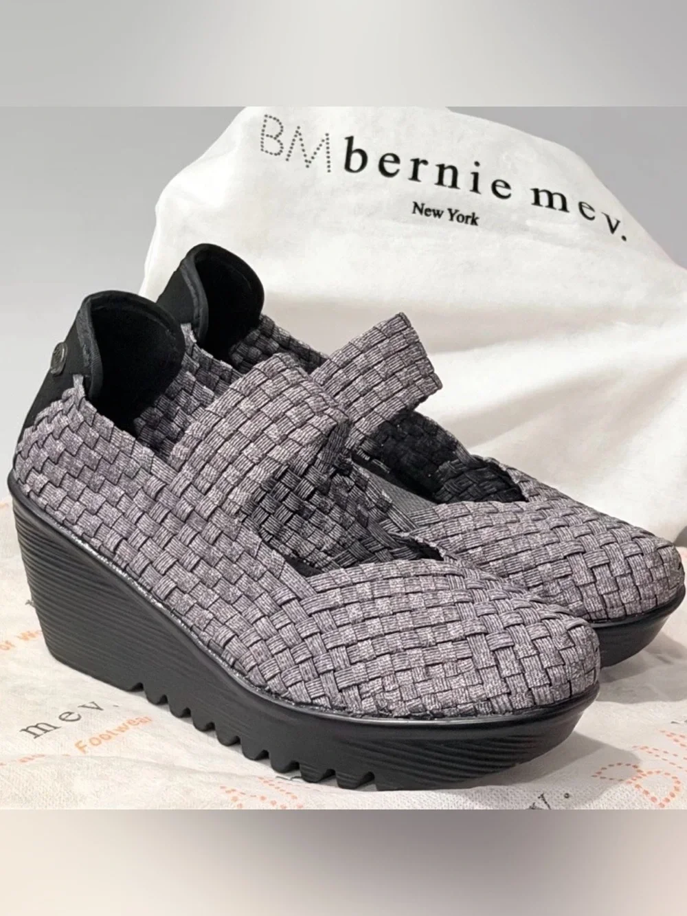 Bernie Mev Lulia Woven Stretch Platform Mary Jane Comfort Wedge Gray and Black